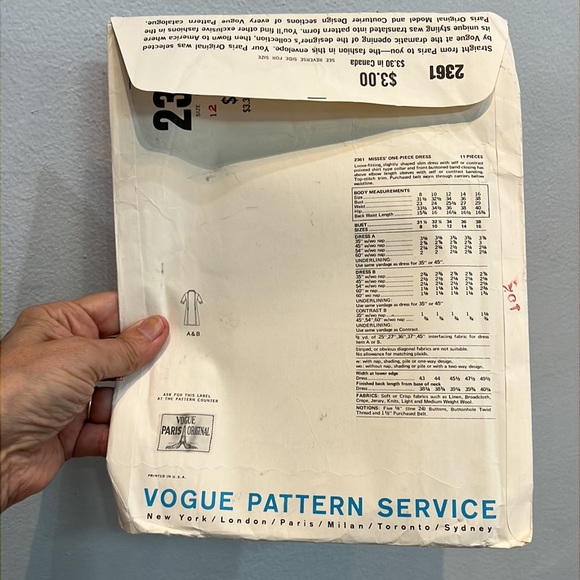 VOGUE Paris ORIGINAL Lanvil Pattern with original Cloth Label - Picture 6 of 12